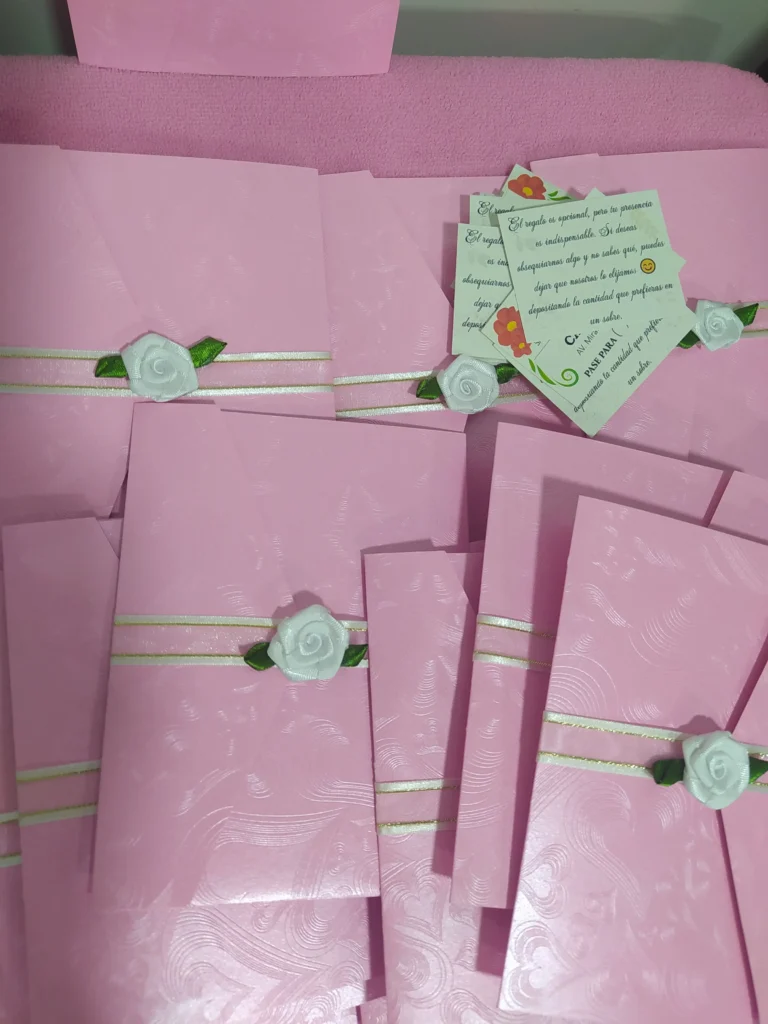 Cómo hacer invitaciones de boda bonitas y fáciles